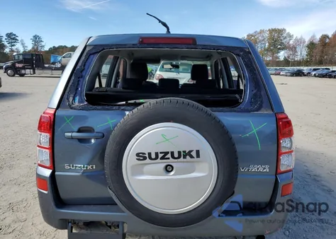 2006 Suzuki Grand Vitara z USA, uszkodzony, nr VIN JS3TE941X64101720